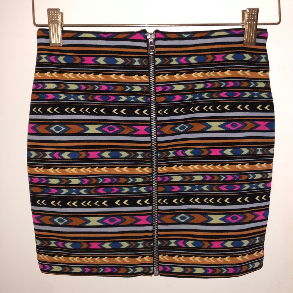 Forever 21 Aztec tribal pattern skirt